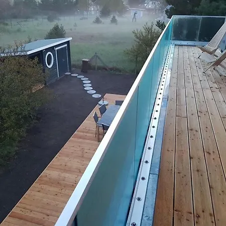 With Swimming Pool Pruchten